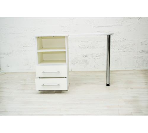 Стол маникюрный "Хилтон"